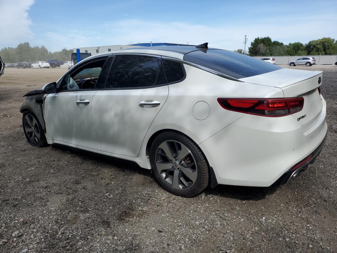 car-image car-image