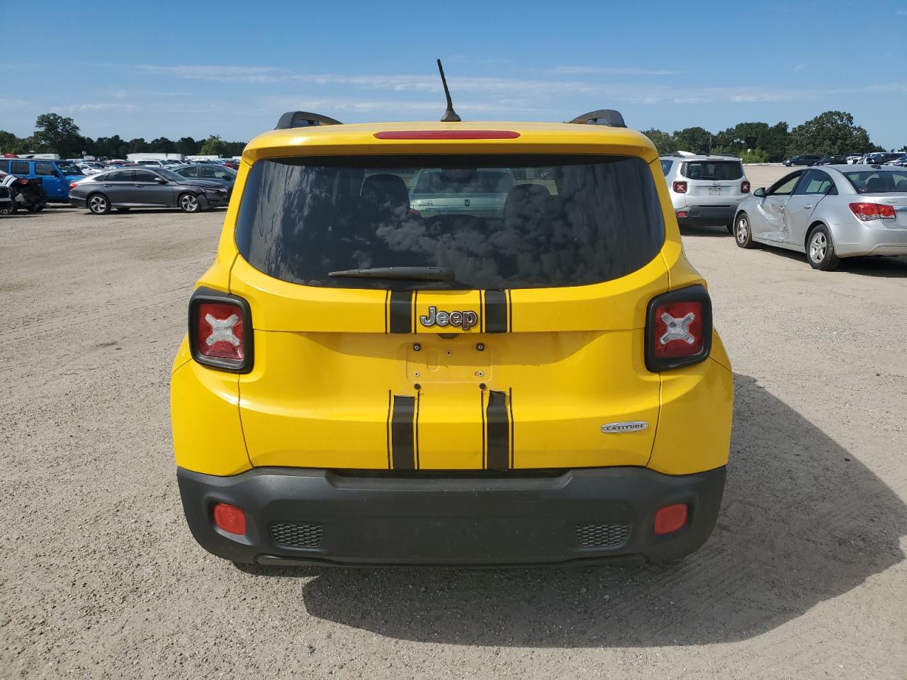 2017 Jeep Renegade Latitude VIN: ZACCJABB3HPE90213 Lot: 70889635