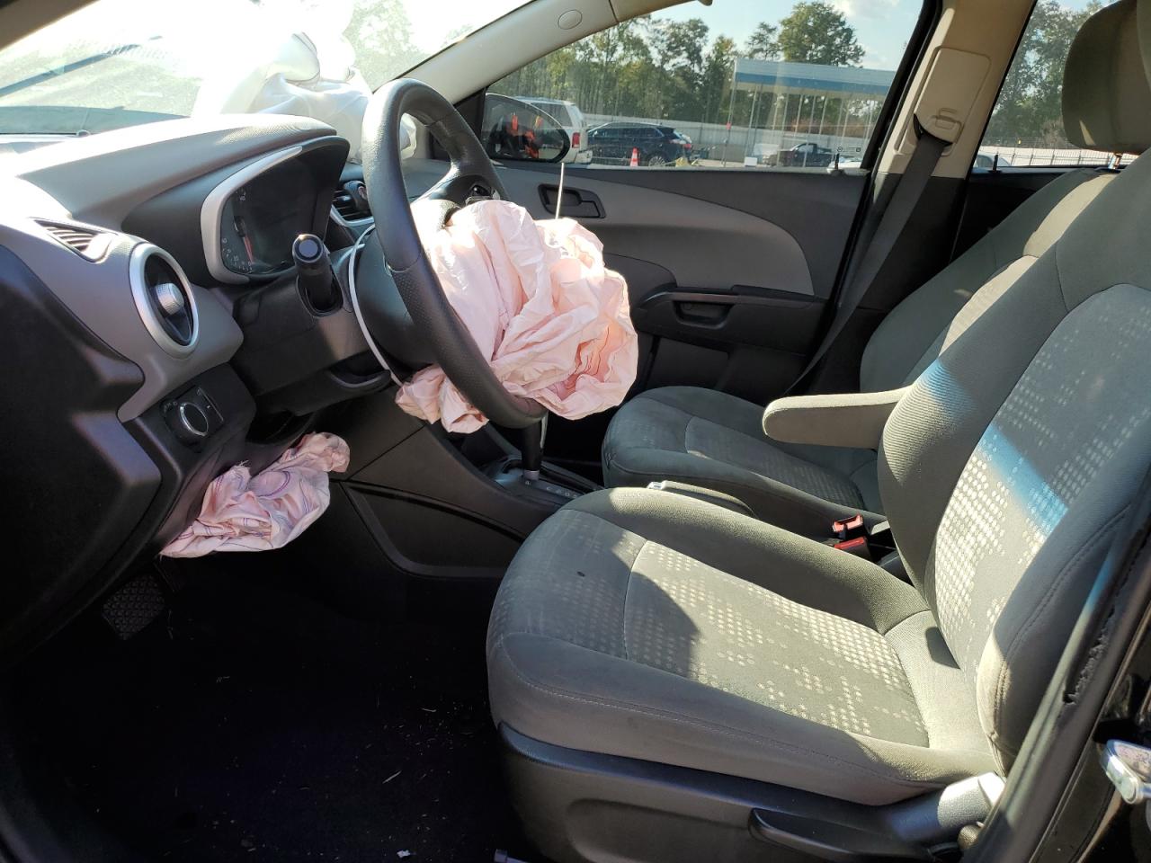 2018 Chevrolet Sonic Ls VIN: 1G1JB5SH5J4128302 Lot: 80645395