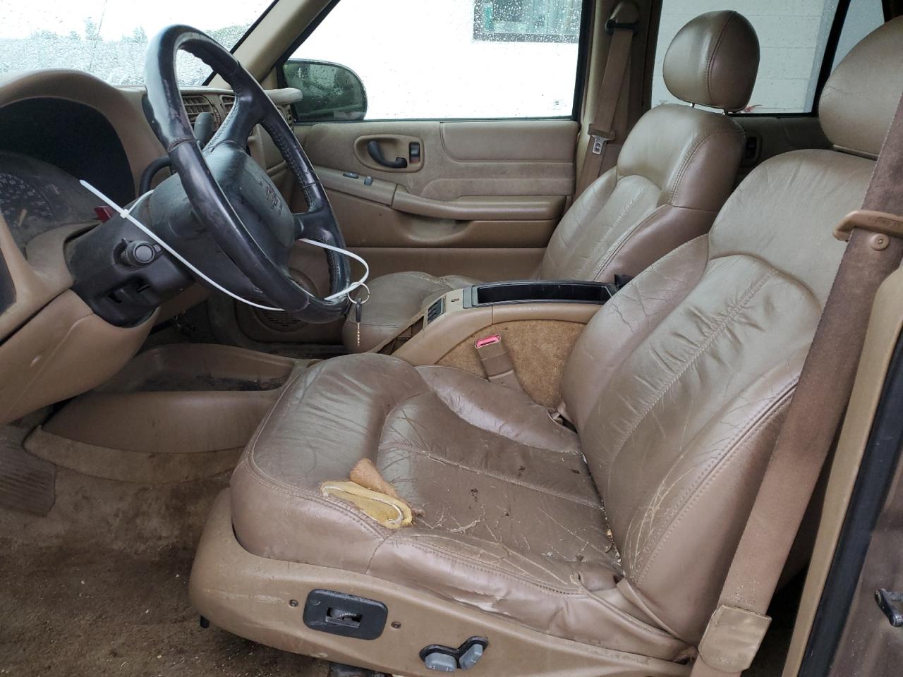 2003 Chevrolet Blazer VIN: 1GNDT13W92K236496 Lot: 84549385