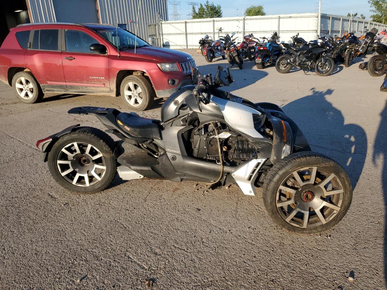 CAN-AM RYKER RALL 2019. Lot# 71003745. VIN 3JB2GEG49KJ003414. Photo 1