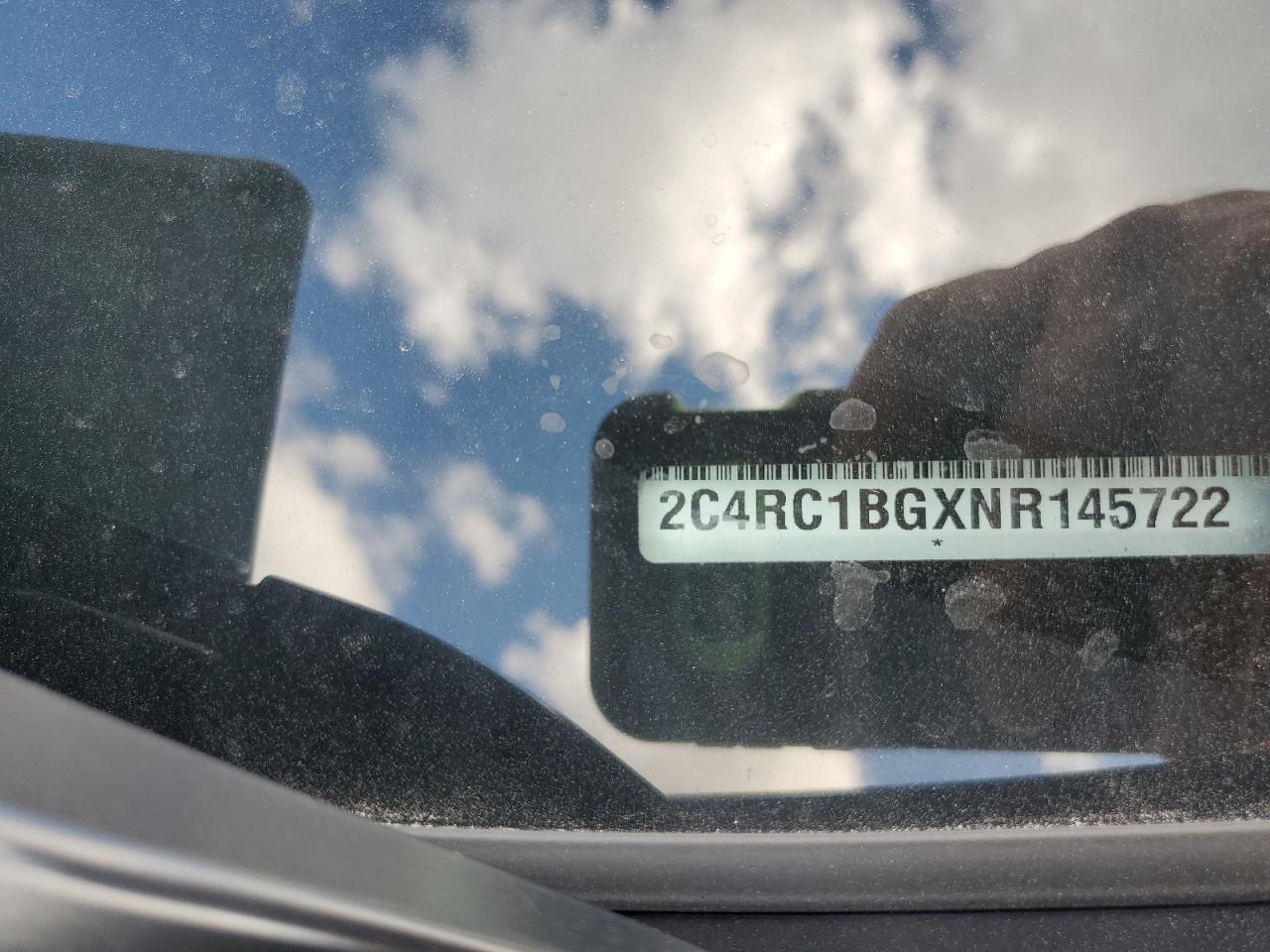 2022 Chrysler Pacifica Touring L VIN: 2C4RC1BGXNR145722 Lot: 83821085