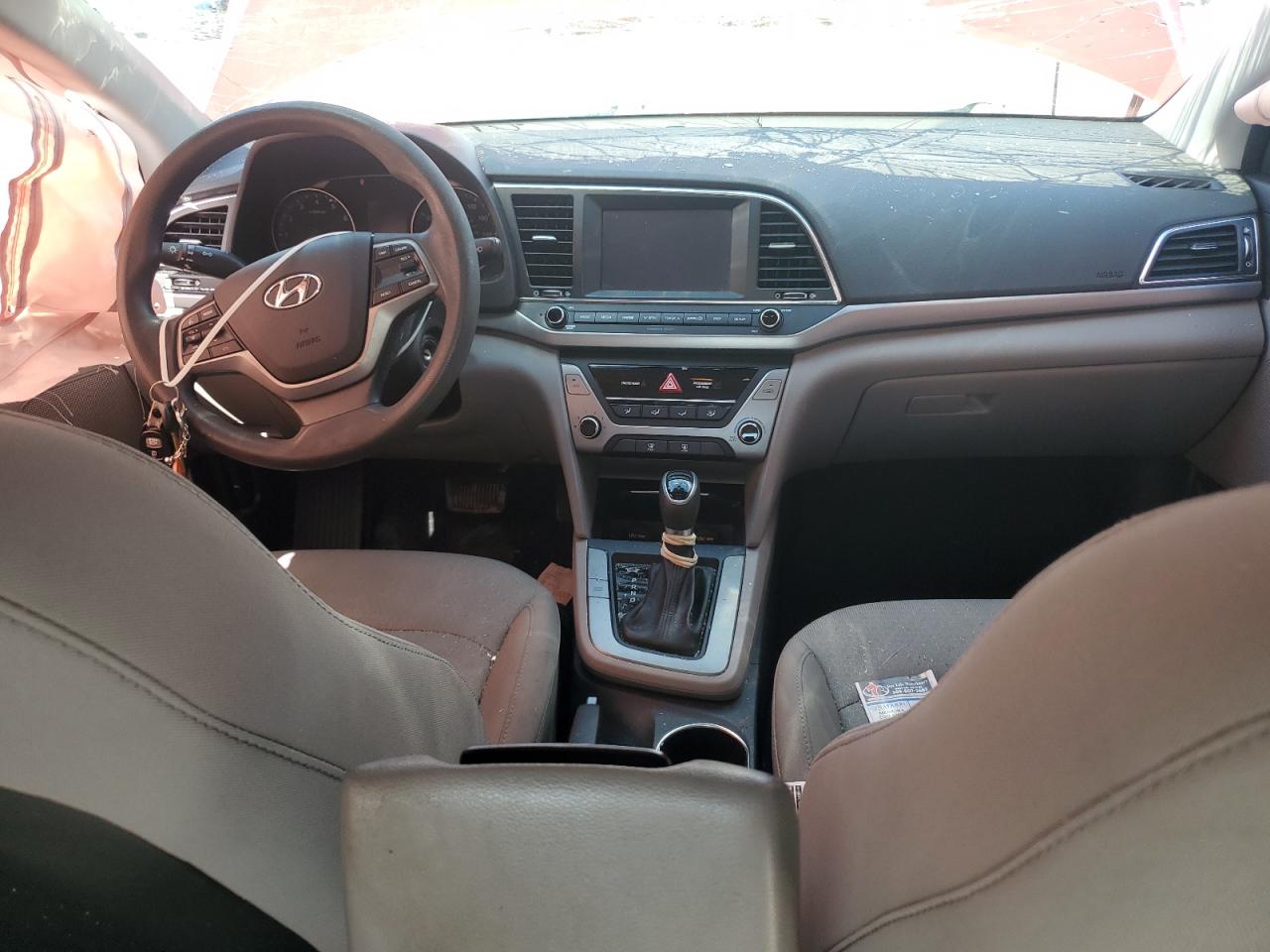 2017 Hyundai Elantra Se VIN: 5NPD84LF0HH123426 Lot: 81331245