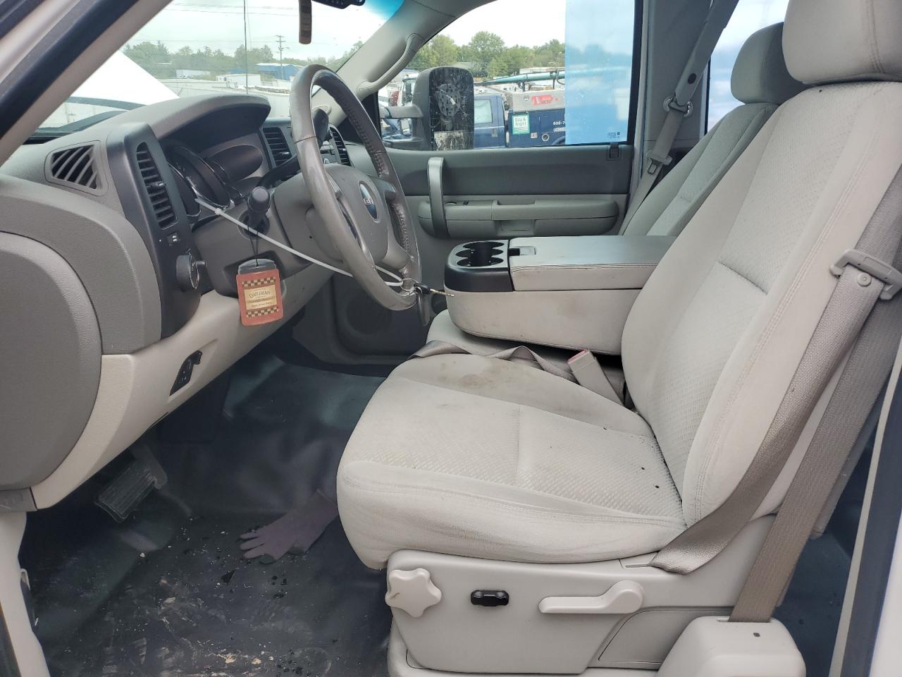 2008 GMC Sierra K3500 VIN: 1GTJK39618E138989 Lot: 81146195