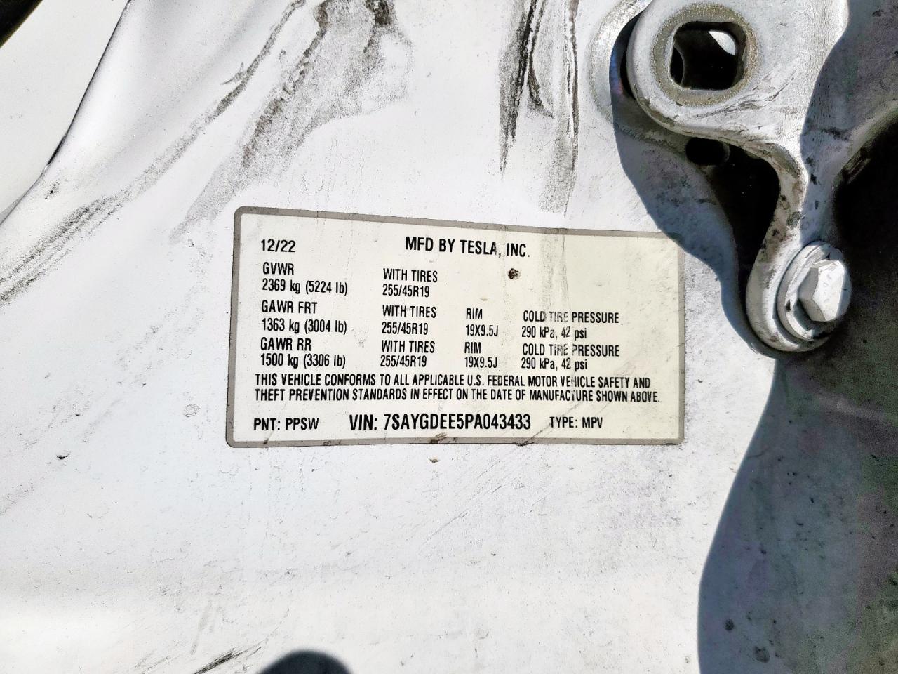 2023 Tesla Model Y VIN: 7SAYGDEE5PA043433 Lot: 82169855