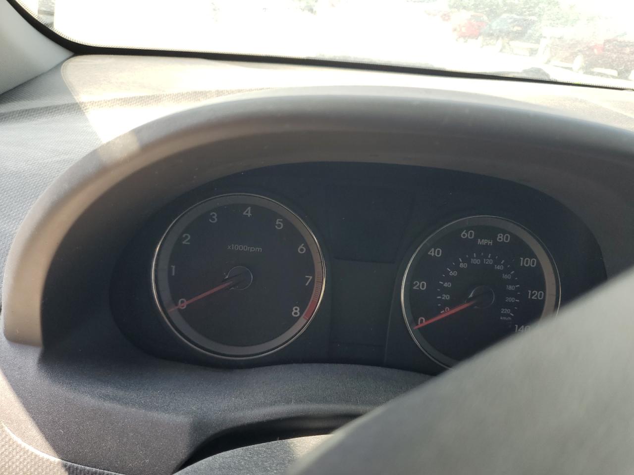 2014 Hyundai Accent Gls VIN: KMHCU4AE2EU626177 Lot: 71262475