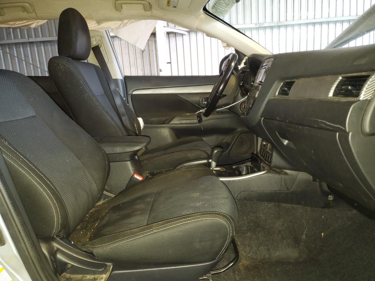 2017 Mitsubishi Outlander Es VIN: JA4AD2A39HZ027194 Lot: 81820775