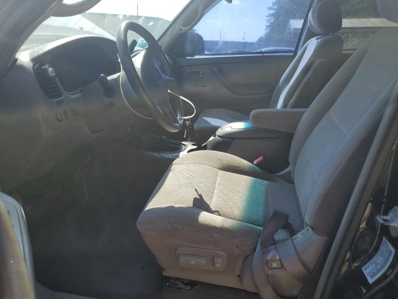 2001 Toyota Sequoia Sr5 VIN: 5TDBT44A11S034439 Lot: 81307735