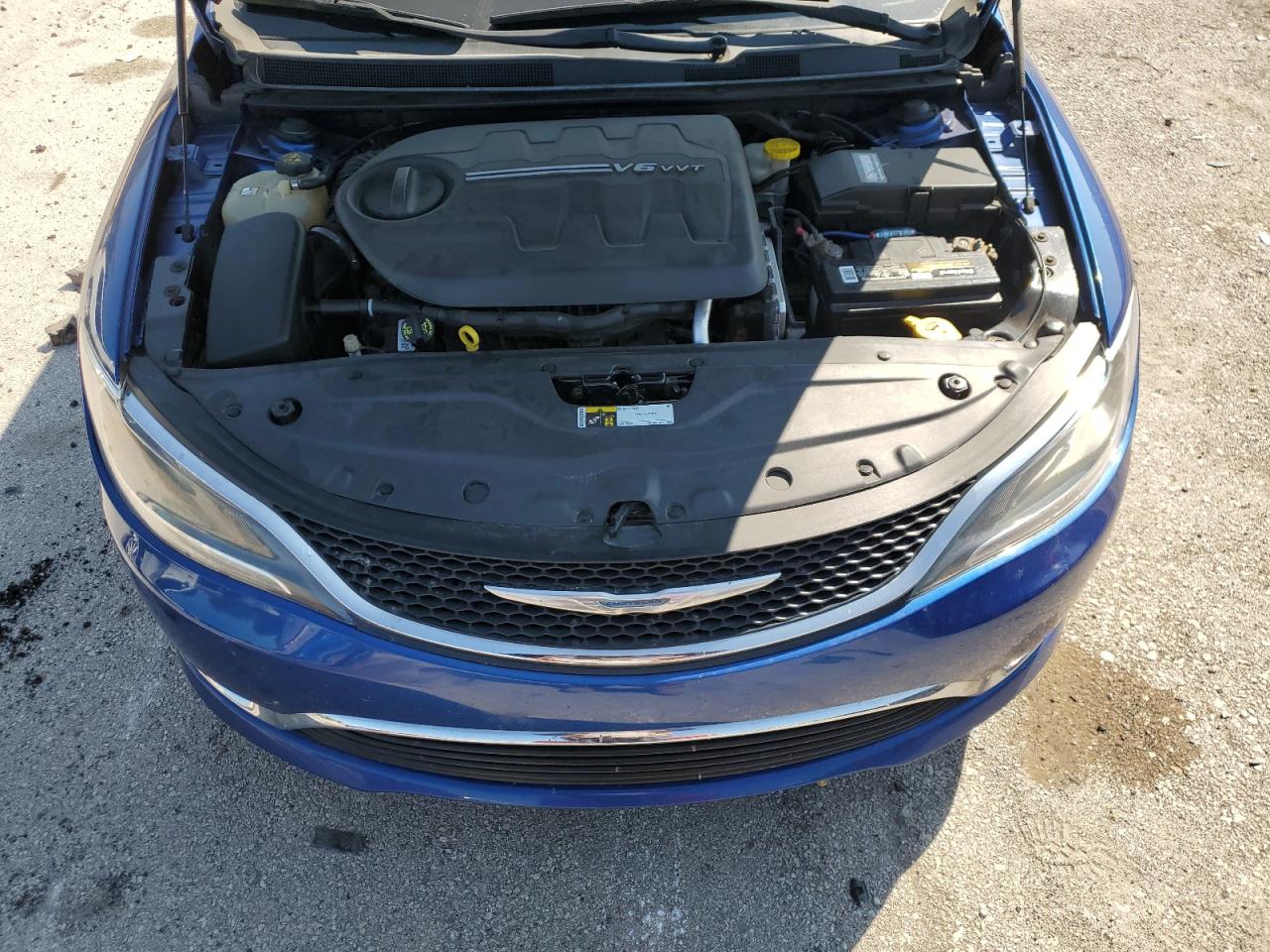 2015 Chrysler 200 Limited VIN: 1C3CCCAG9FN586120 Lot: 71874975