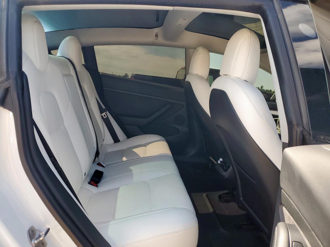 2021 Tesla Model 3 VIN: 5YJ3E1EA7MF025958 Lot: 83752995