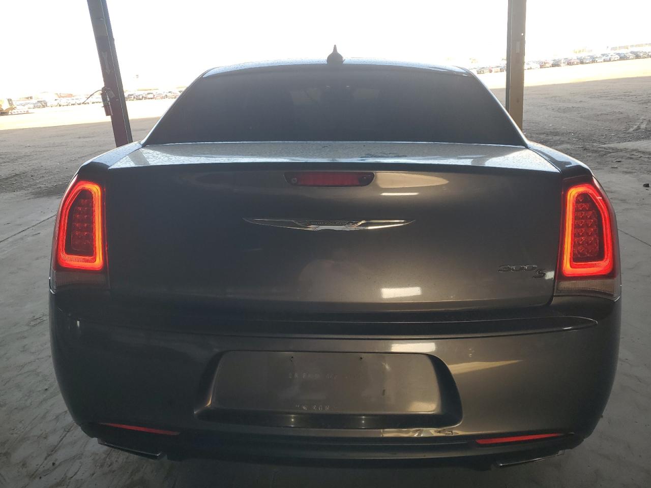 2016 Chrysler 300 S VIN: 2C3CCABG1GH269431 Lot: 81165985