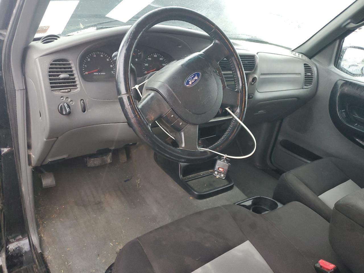 2005 Ford Ranger Super Cab VIN: 1FTYR15E75PA34700 Lot: 81318375