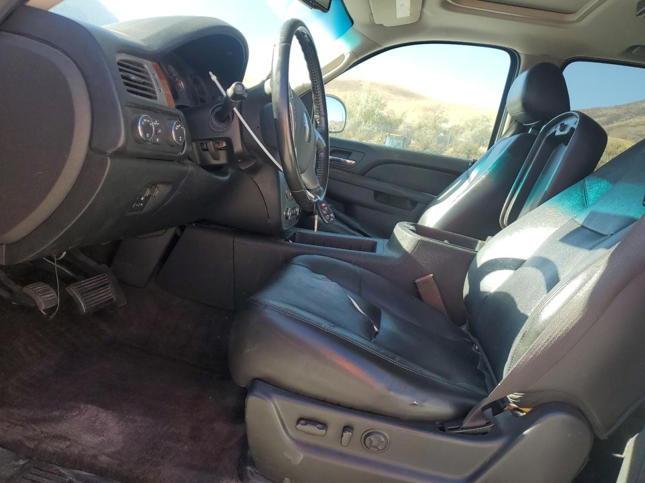 2010 GMC Yukon Xl K1500 Slt VIN: 1GKUKKE37AR199382 Lot: 81302175