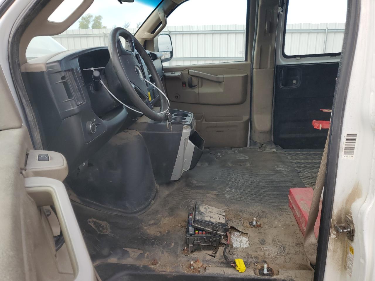 2016 Chevrolet Express G2500 VIN: 1GCWGAHF4G1241763 Lot: 83837225