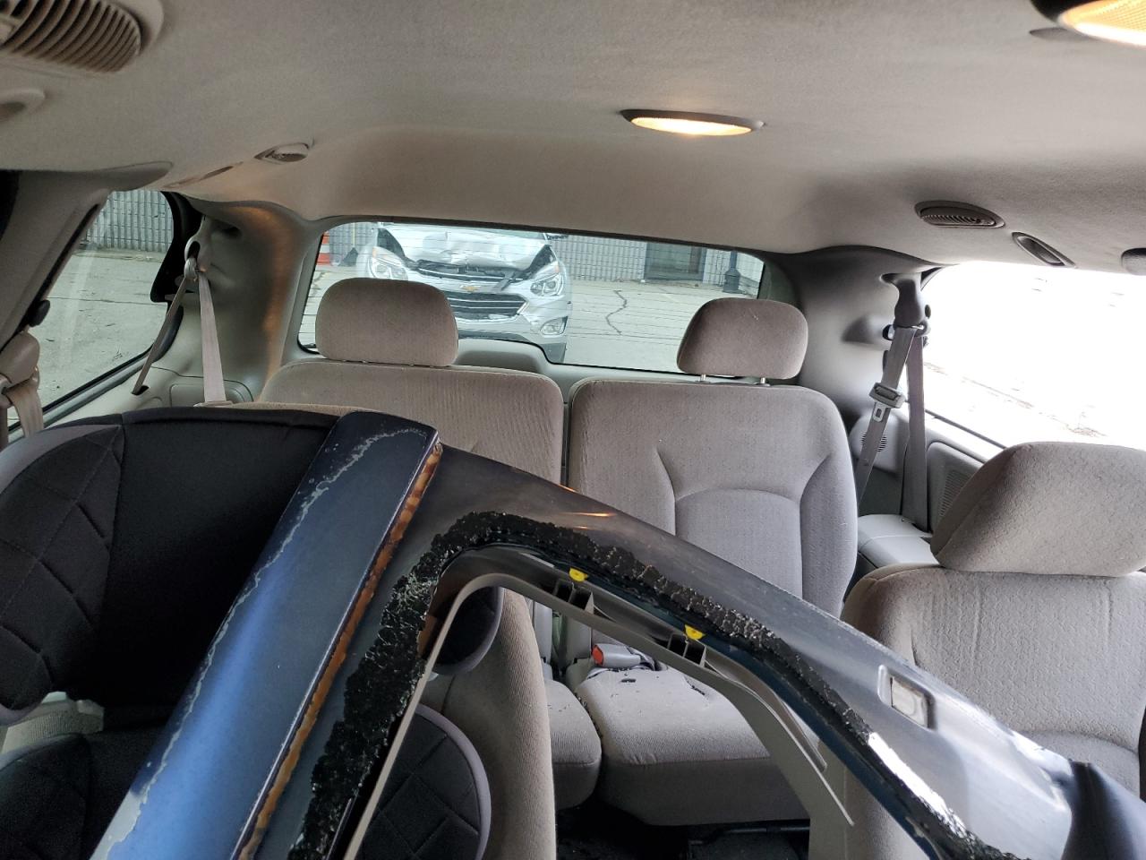 2002 Chrysler Town & Country Ex VIN: 2C4GP74L42R723835 Lot: 71289125