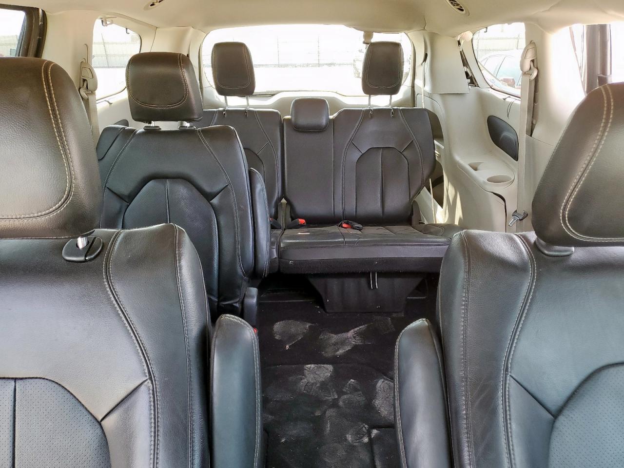 2022 Chrysler Pacifica Touring L VIN: 2C4RC1BG0NR138780 Lot: 70904565