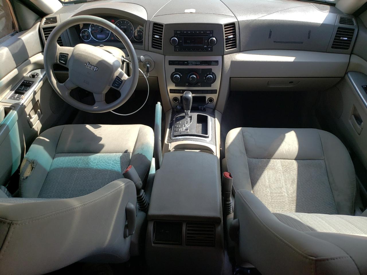 2007 Jeep Grand Cherokee Laredo VIN: 1J8GR48K67C668002 Lot: 80630625