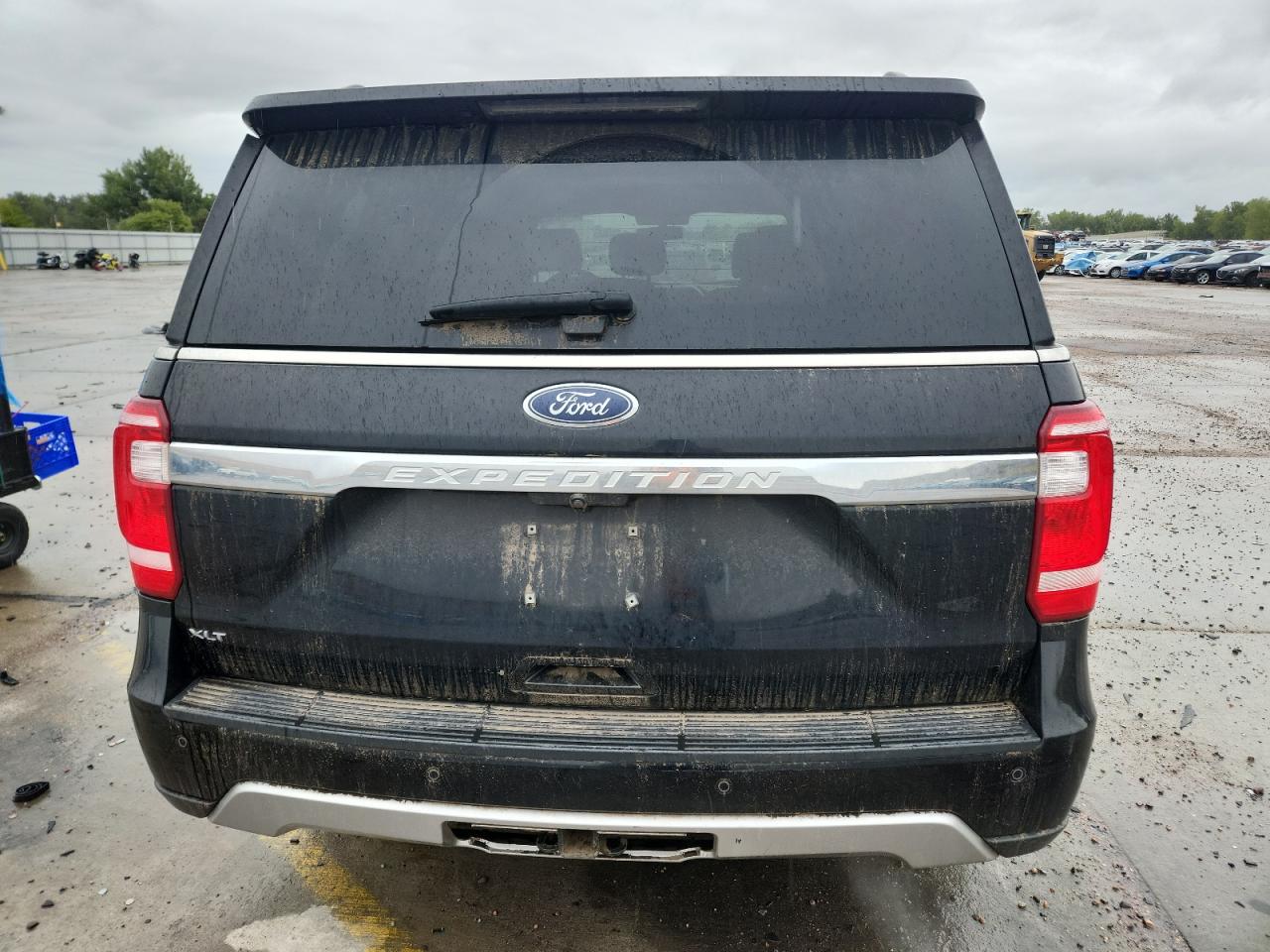 2018 Ford Expedition Xlt VIN: 1FMJU1JT8JEA43895 Lot: 81161255