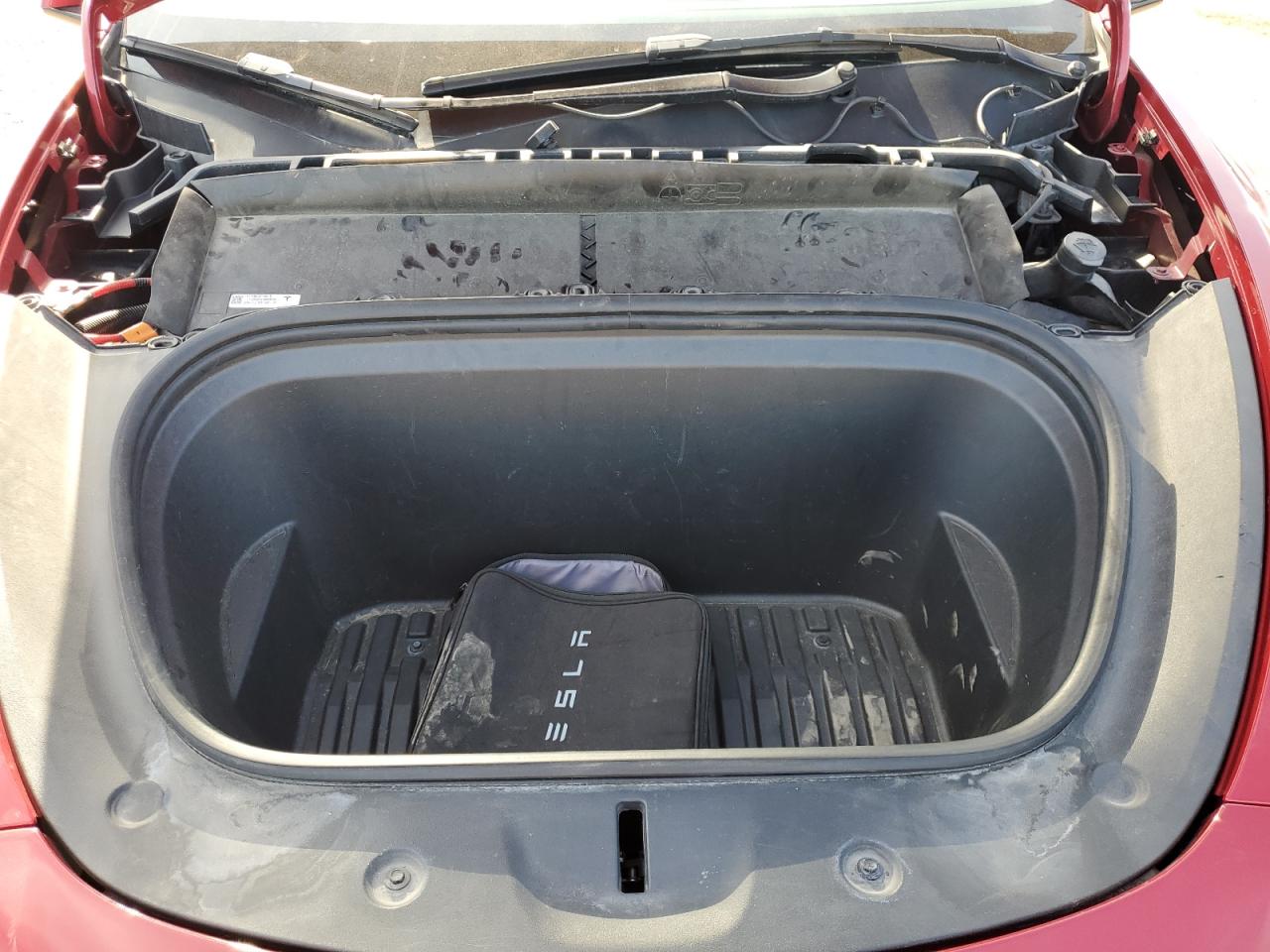 2022 Tesla Model Y VIN: 7SAYGDEE0NF484063 Lot: 80526455