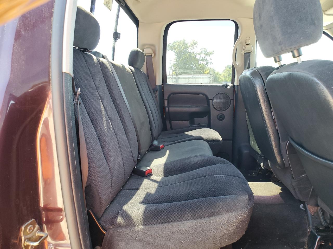 2004 Dodge Ram 1500 St VIN: 1D7HU18DX4J125162 Lot: 82041395