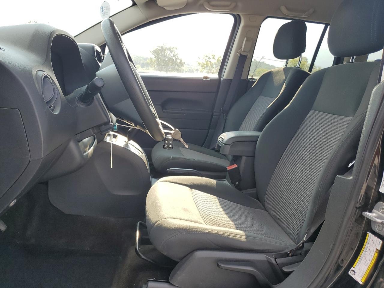 2014 Jeep Compass Sport VIN: 1C4NJDBB9ED544845 Lot: 81043775