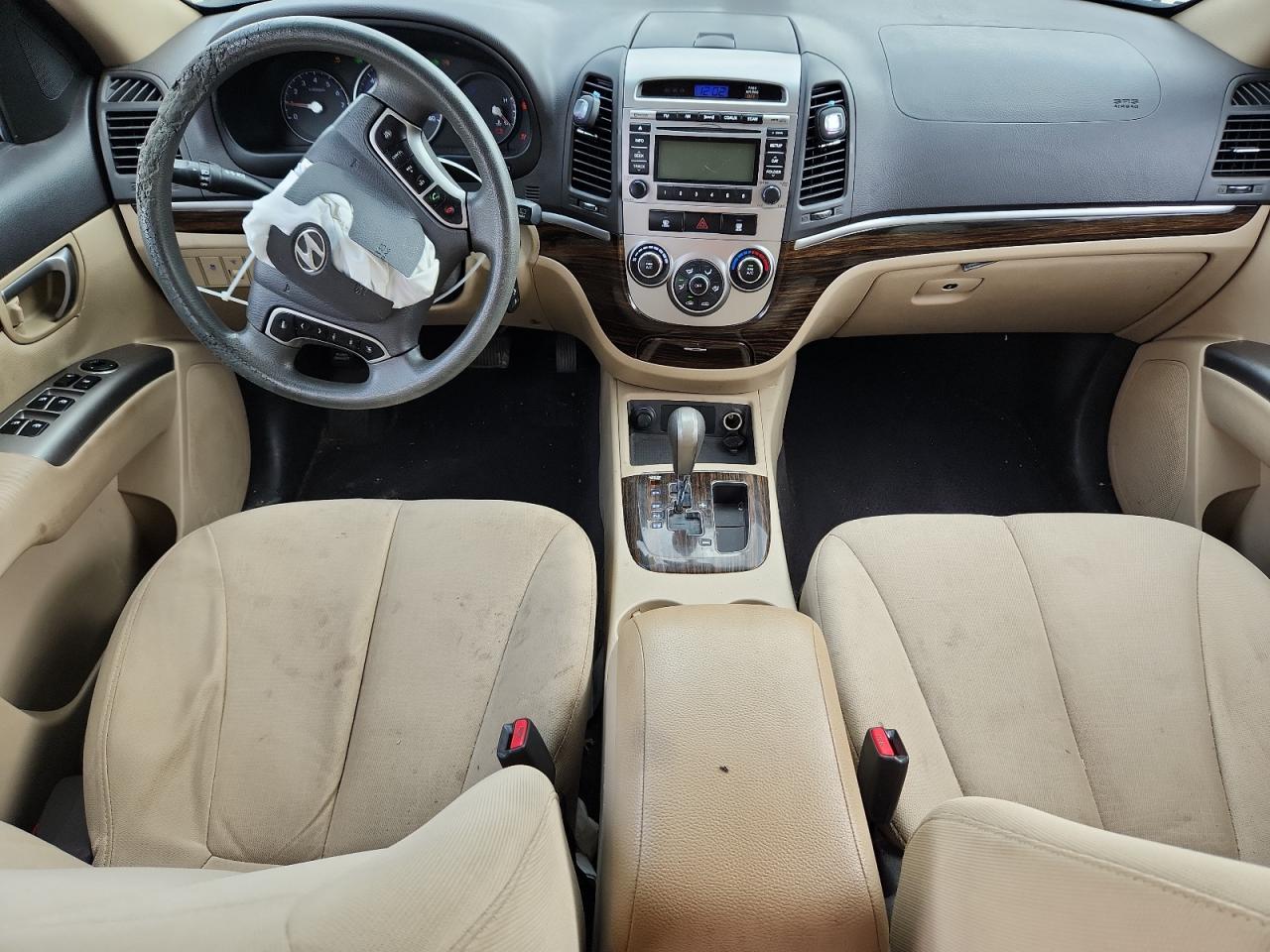 2010 Hyundai Santa Fe Gls VIN: 5NMSG3AB9AH404387 Lot: 81730645