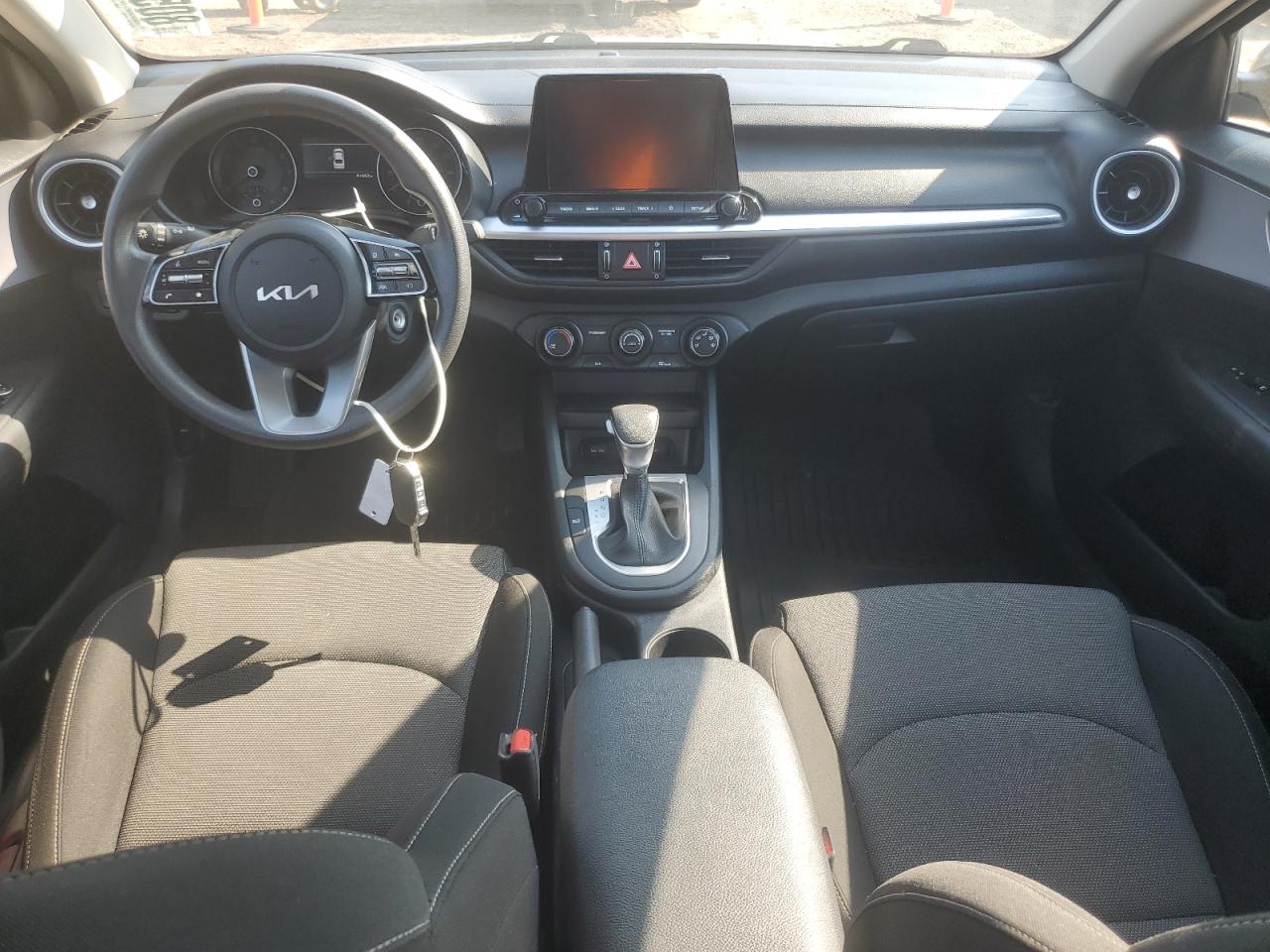 2024 Kia Forte Lx VIN: 3KPF24AD1RE753988 Lot: 80543695