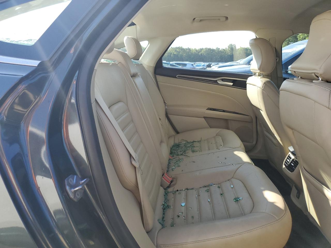 2015 Ford Fusion Se VIN: 3FA6P0HD9FR176623 Lot: 71199275