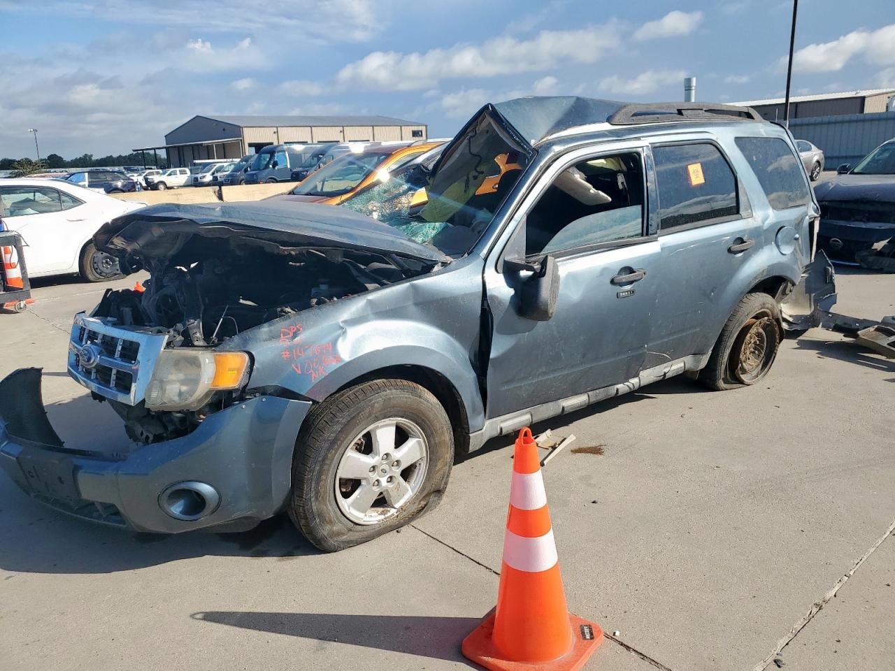 2010 Ford Escape Xlt 1FMCU0D70AKB00822 photo #1