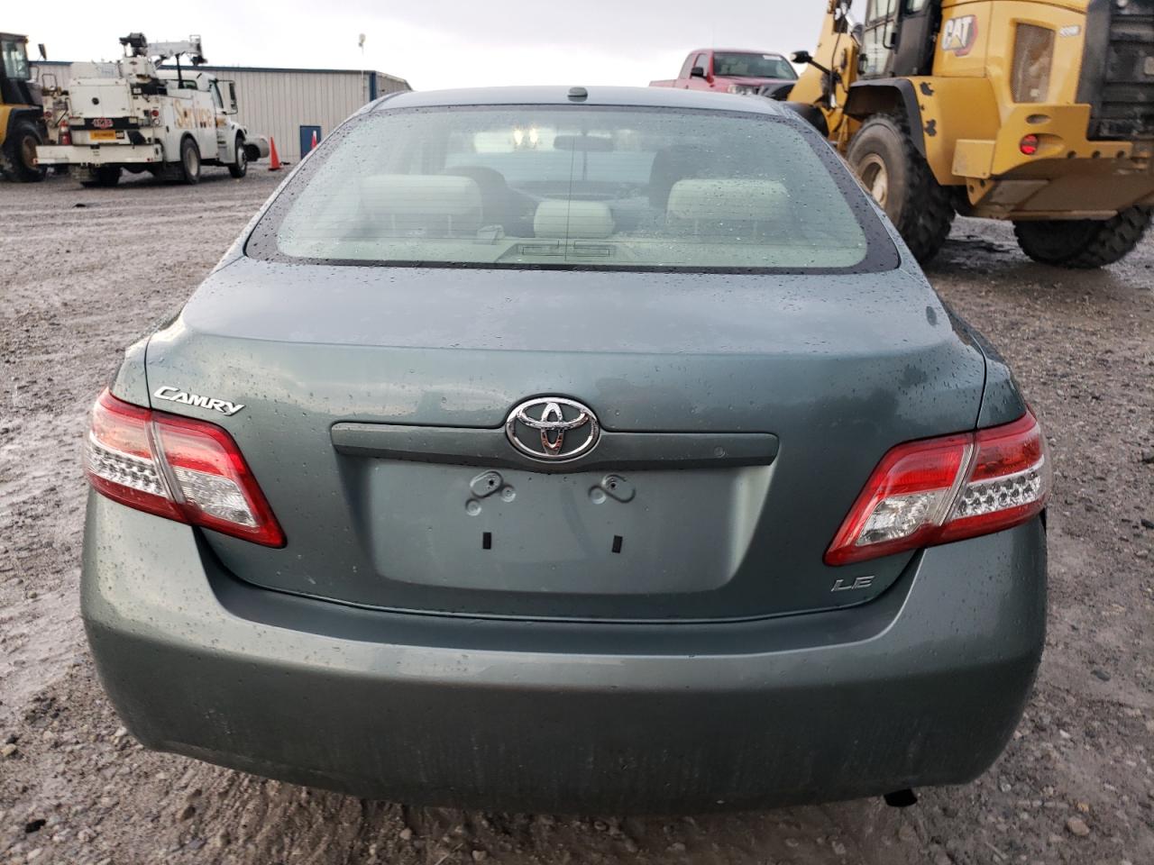 2010 Toyota Camry Base VIN: 4T4BF3EK7AR036671 Lot: 71146705