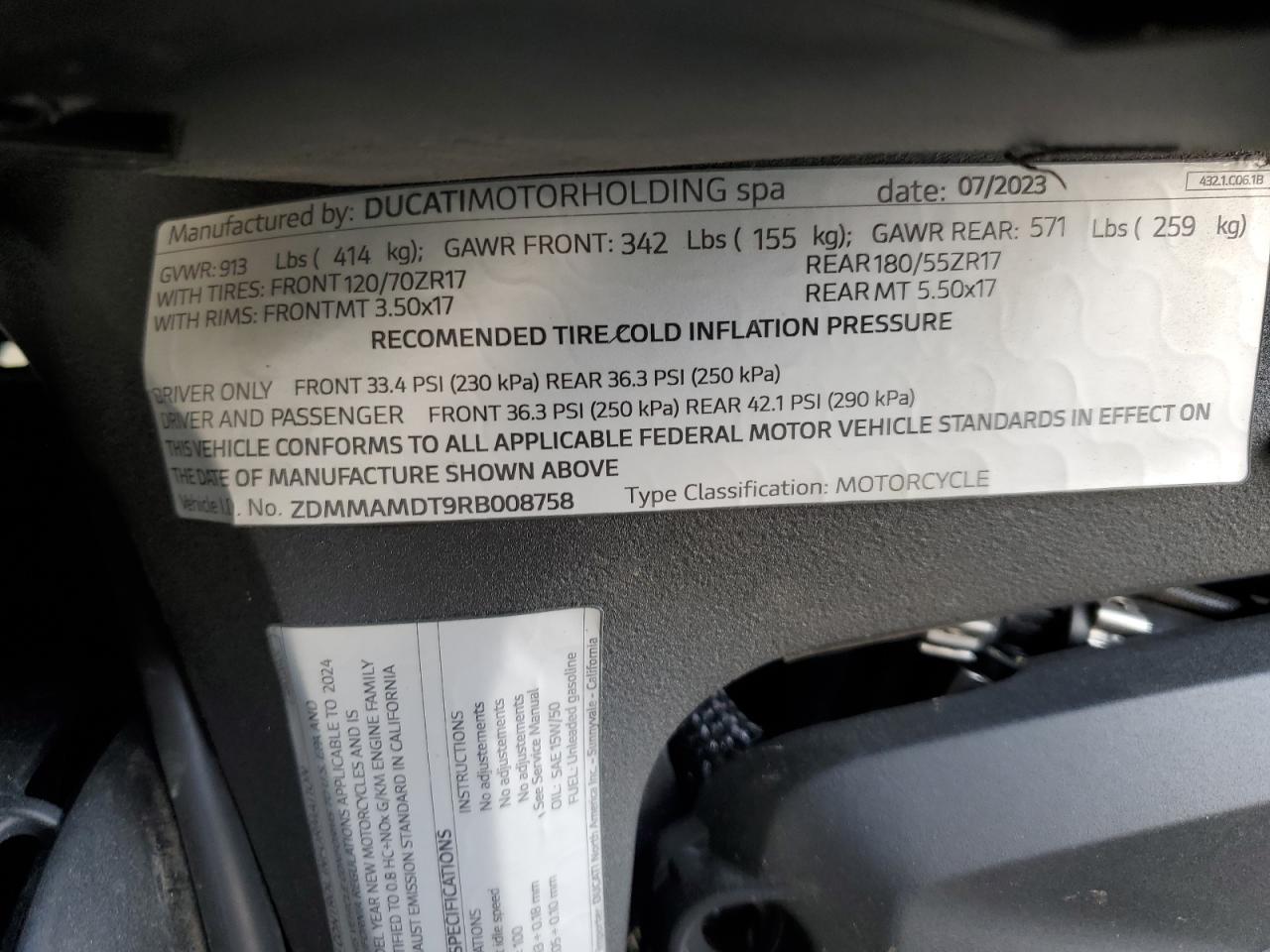 2024 Ducati Monster VIN: ZDMMAMDT9RB008758 Lot: 80476205
