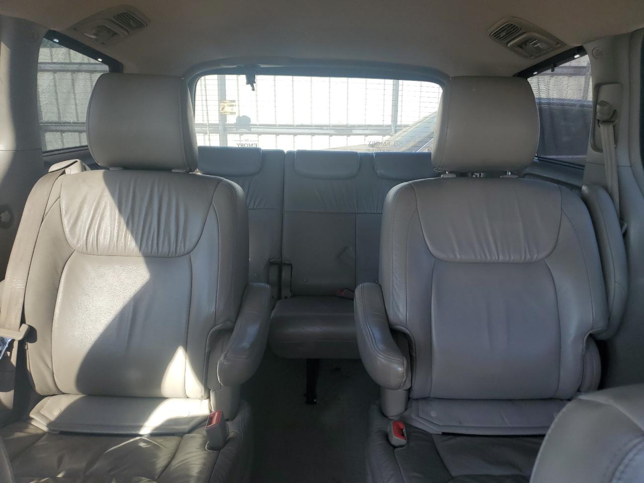 2010 Toyota Sienna Xle VIN: 5TDYK4CC8AS324290 Lot: 81019885