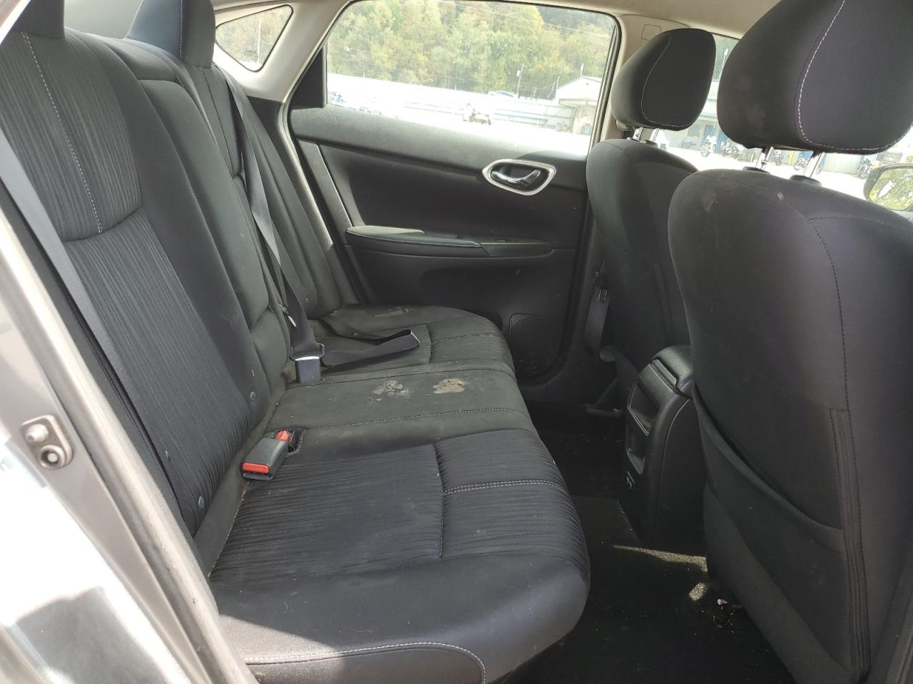 2018 Nissan Sentra S VIN: 3N1AB7AP9JL630464 Lot: 80953495