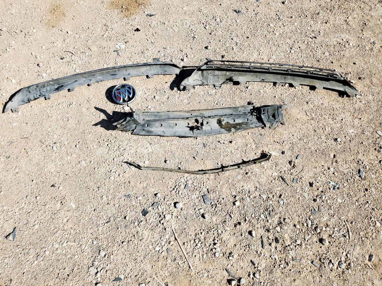 2018 Buick Regal Preferred VIN: W04GL6SX9J1124034 Lot: 71002175