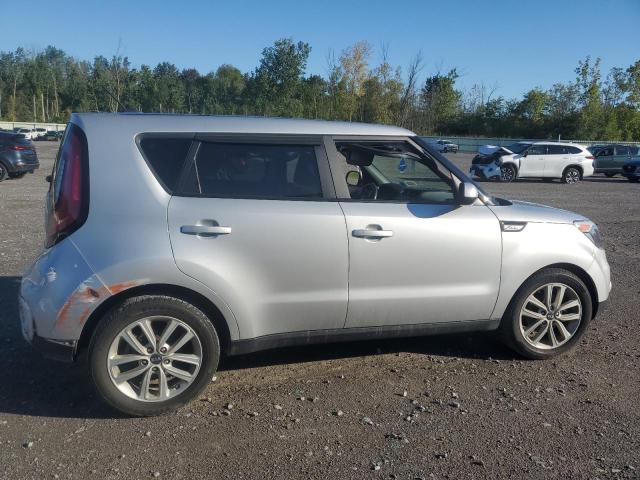  KIA SOUL 2017 Silver