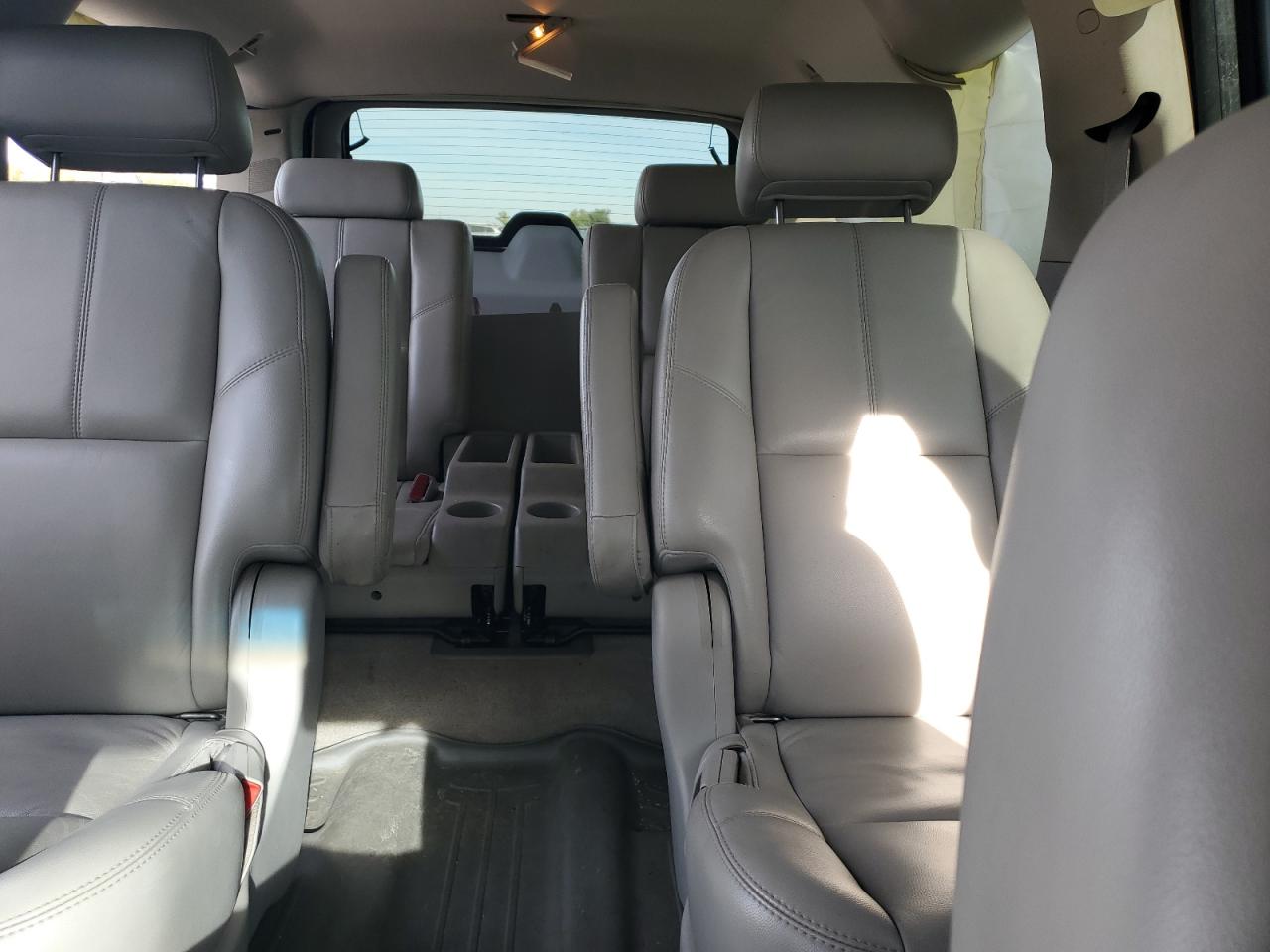 2007 Chevrolet Suburban K1500 VIN: 3GNFK16337G101218 Lot: 84414035