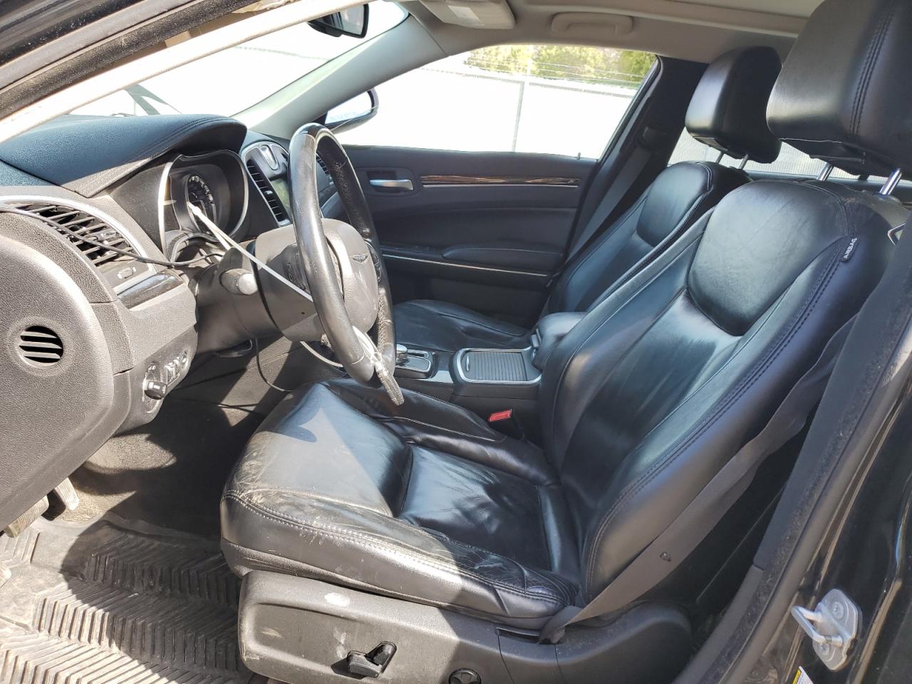 2015 Chrysler 300 Limited VIN: 2C3CCAAG7FH837505 Lot: 68720905