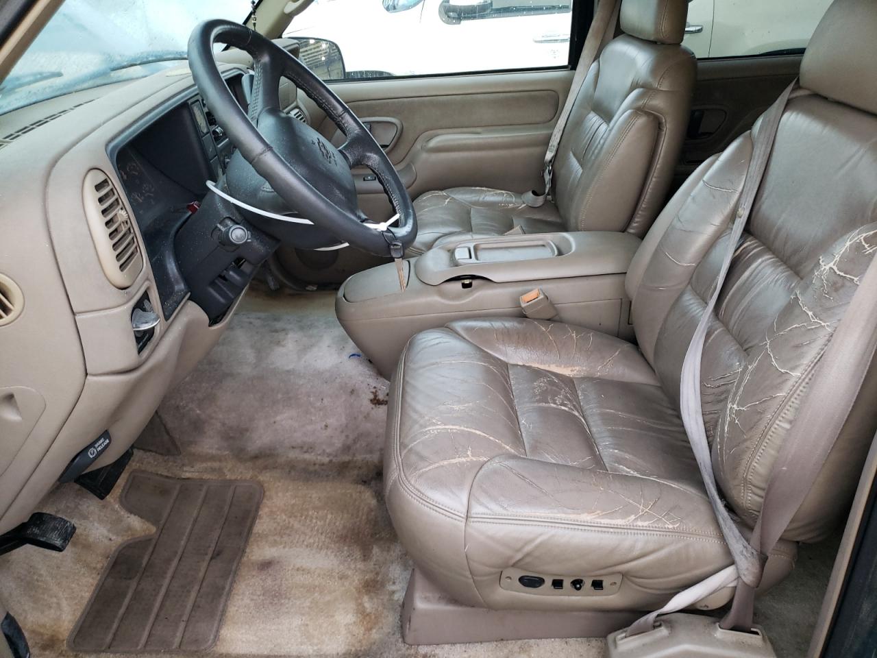 1999 Chevrolet Suburban K1500 VIN: 3GNFK16R2XG245007 Lot: 82072795