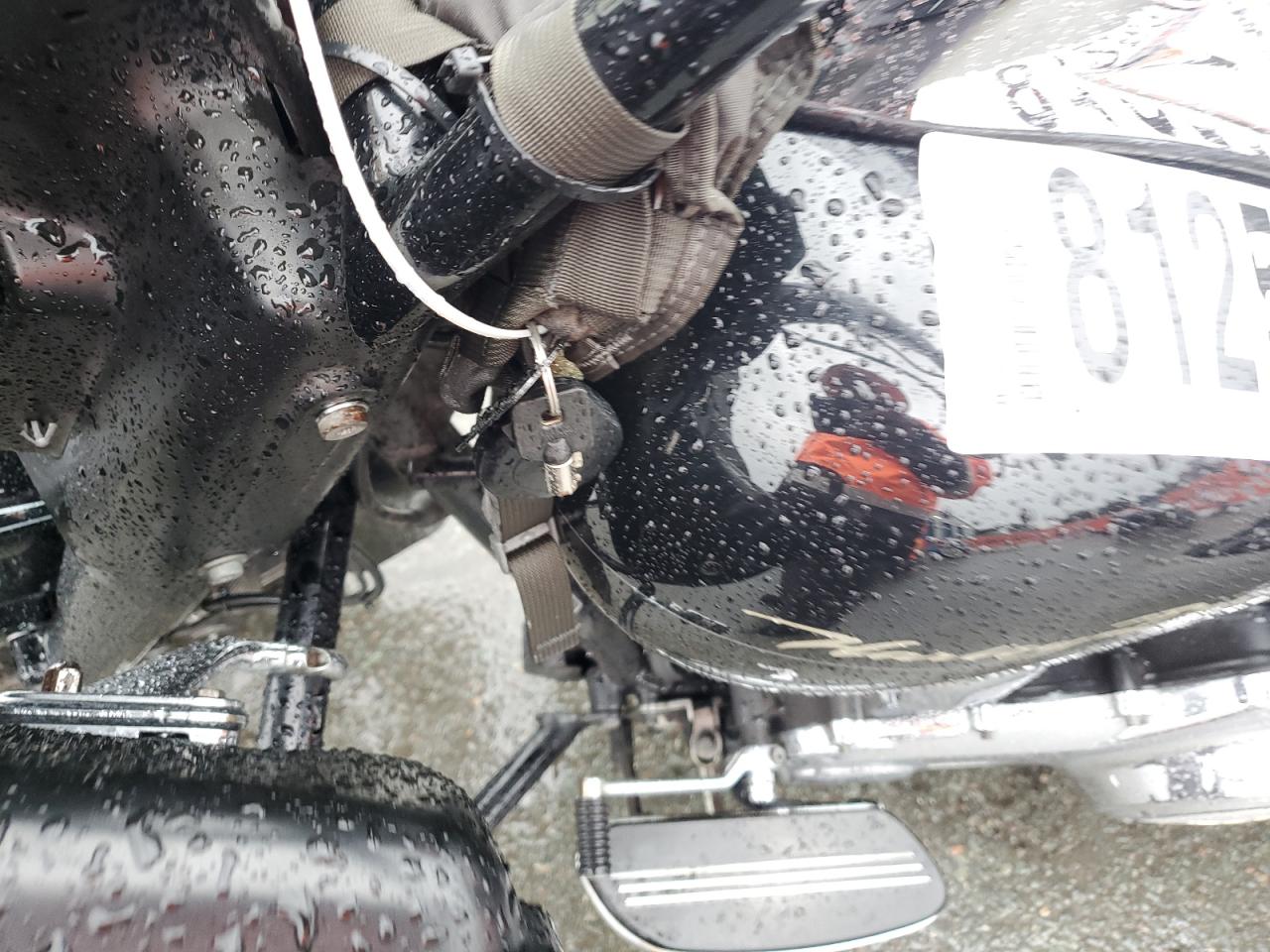 2011 Harley-Davidson Fltrx VIN: 1HD1KHM30BB630429 Lot: 81250745