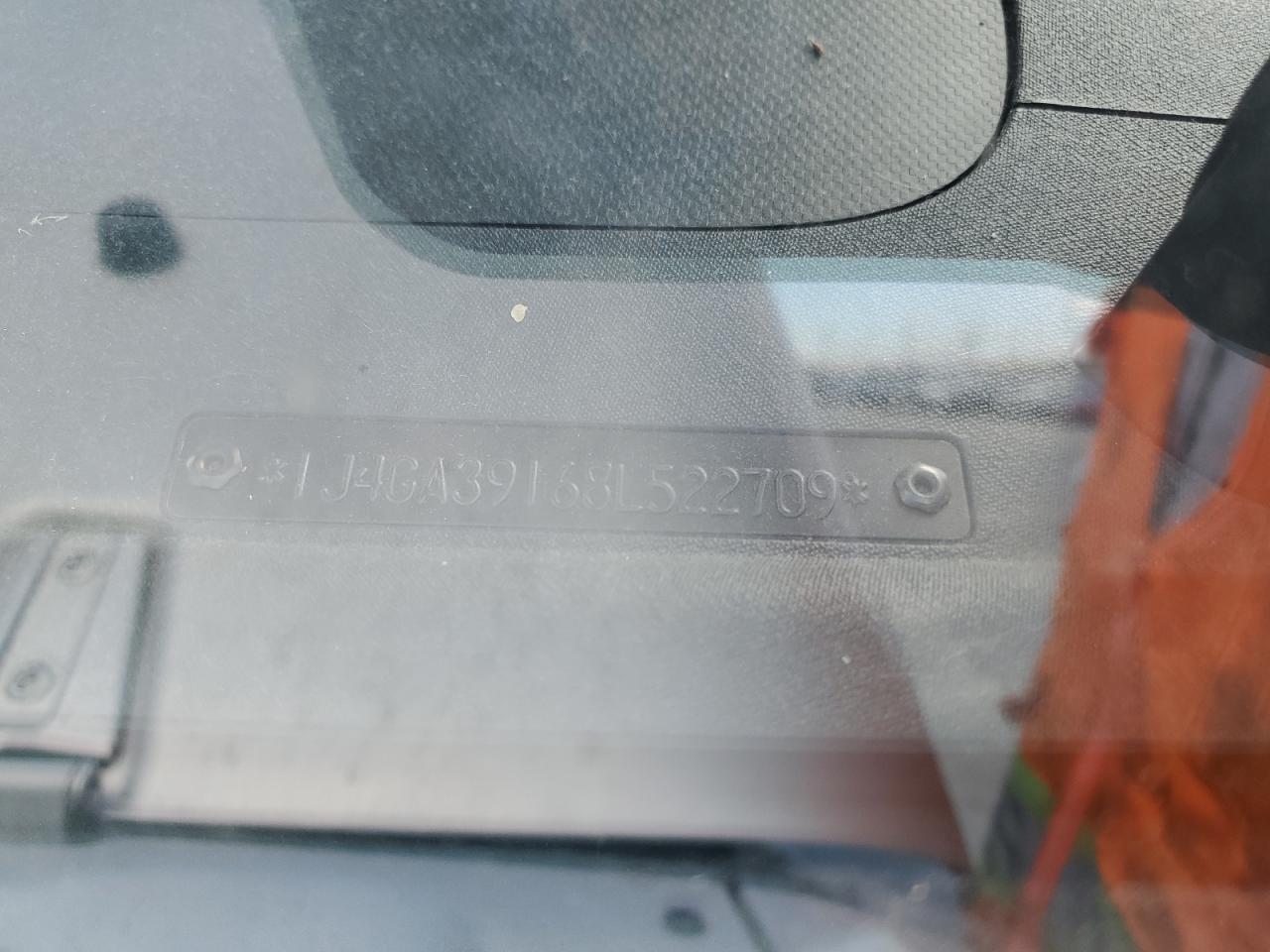 2008 Jeep Wrangler Unlimited X VIN: 1J4GA39168L522709 Lot: 83864255