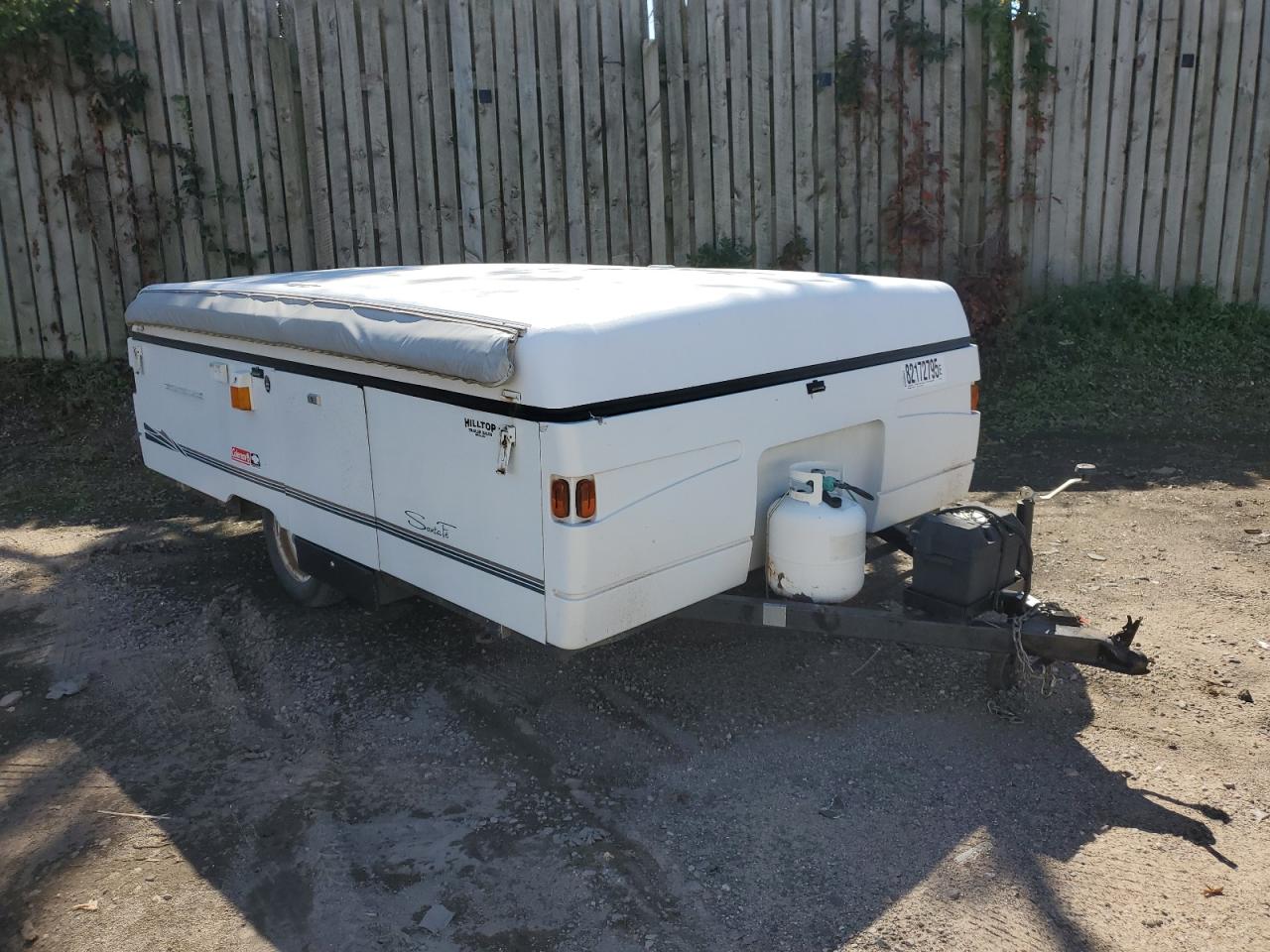 COLEMAN SANTA FE 2001. Lot# 82172795. VIN 4CP689F1017205819. Photo 1