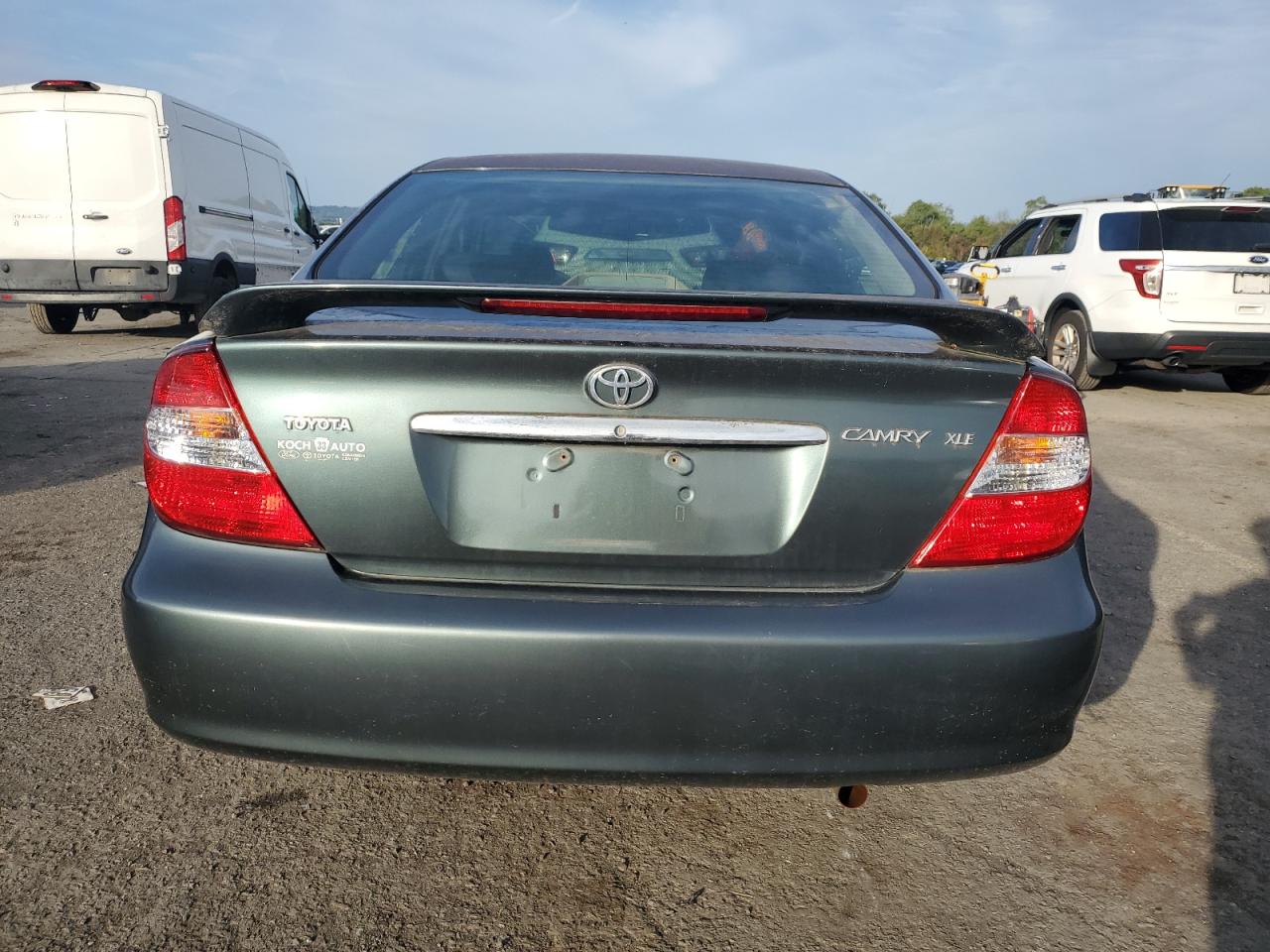 2003 Toyota Camry Le VIN: 4T1BE30K33U683589 Lot: 84457865