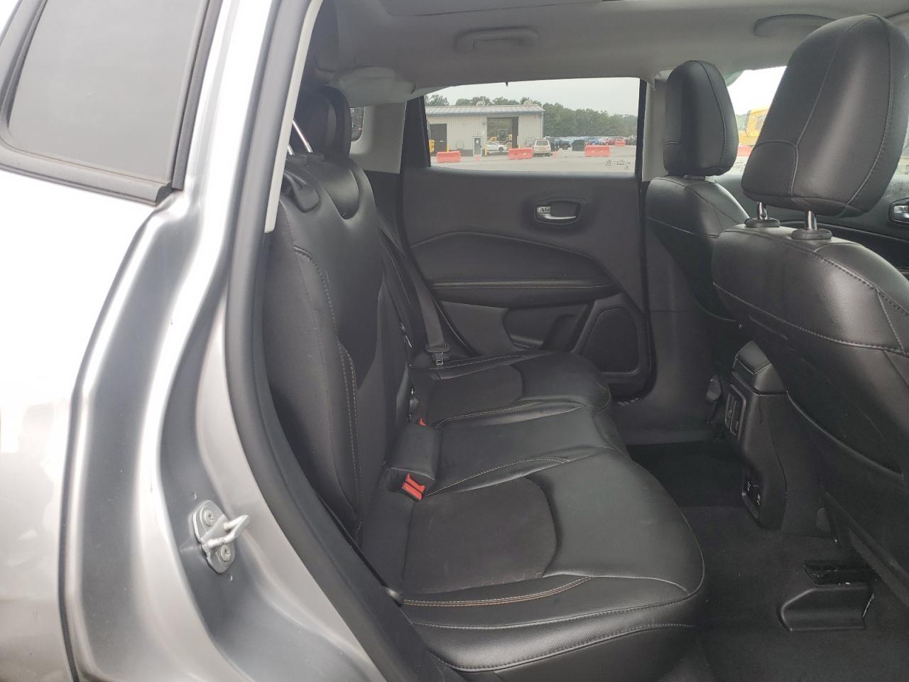 2018 Jeep Compass Latitude VIN: 3C4NJDBB5JT398688 Lot: 84835035