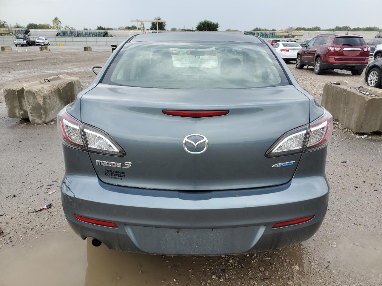 2013 Mazda 3 I VIN: JM1BL1U74D1701380 Lot: 81006025