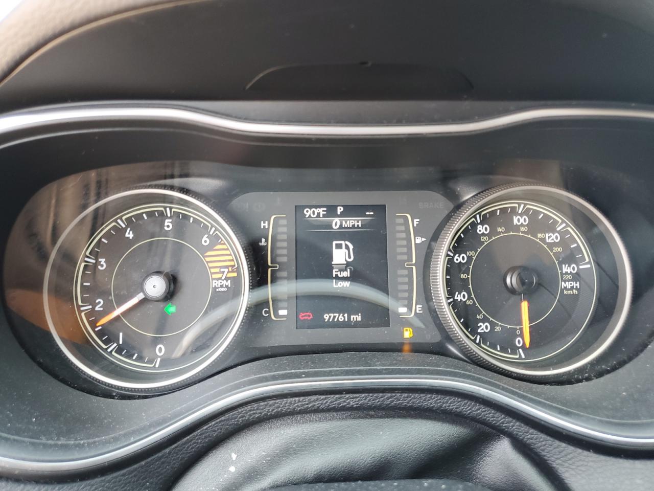 2019 Jeep Cherokee Latitude Plus VIN: 1C4PJMLB6KD394650 Lot: 81335595