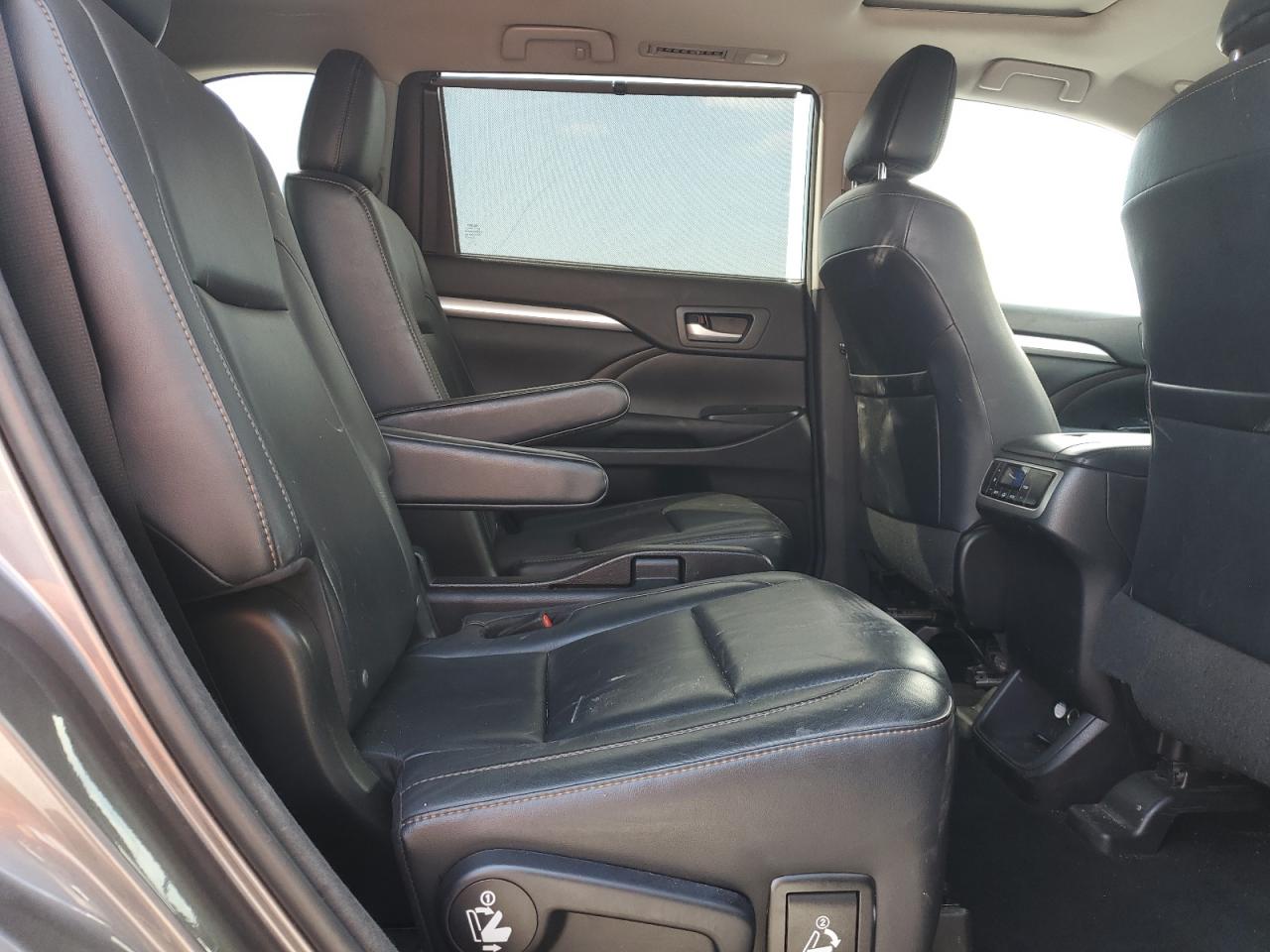 2016 Toyota Highlander Xle VIN: 5TDKKRFH7GS157326 Lot: 80942565