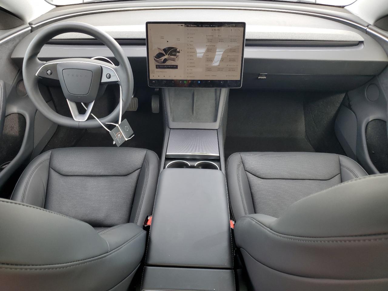 2025 Tesla Model 3 VIN: 5YJ3E1EB8SF922647 Lot: 84432875