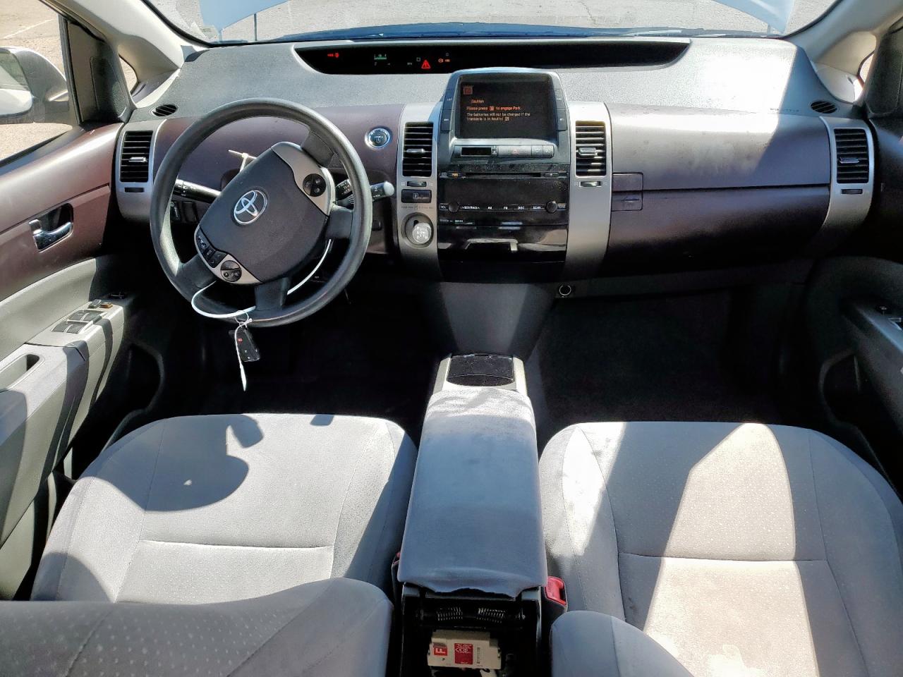 2005 Toyota Prius VIN: JTDKB20U153071330 Lot: 81516105