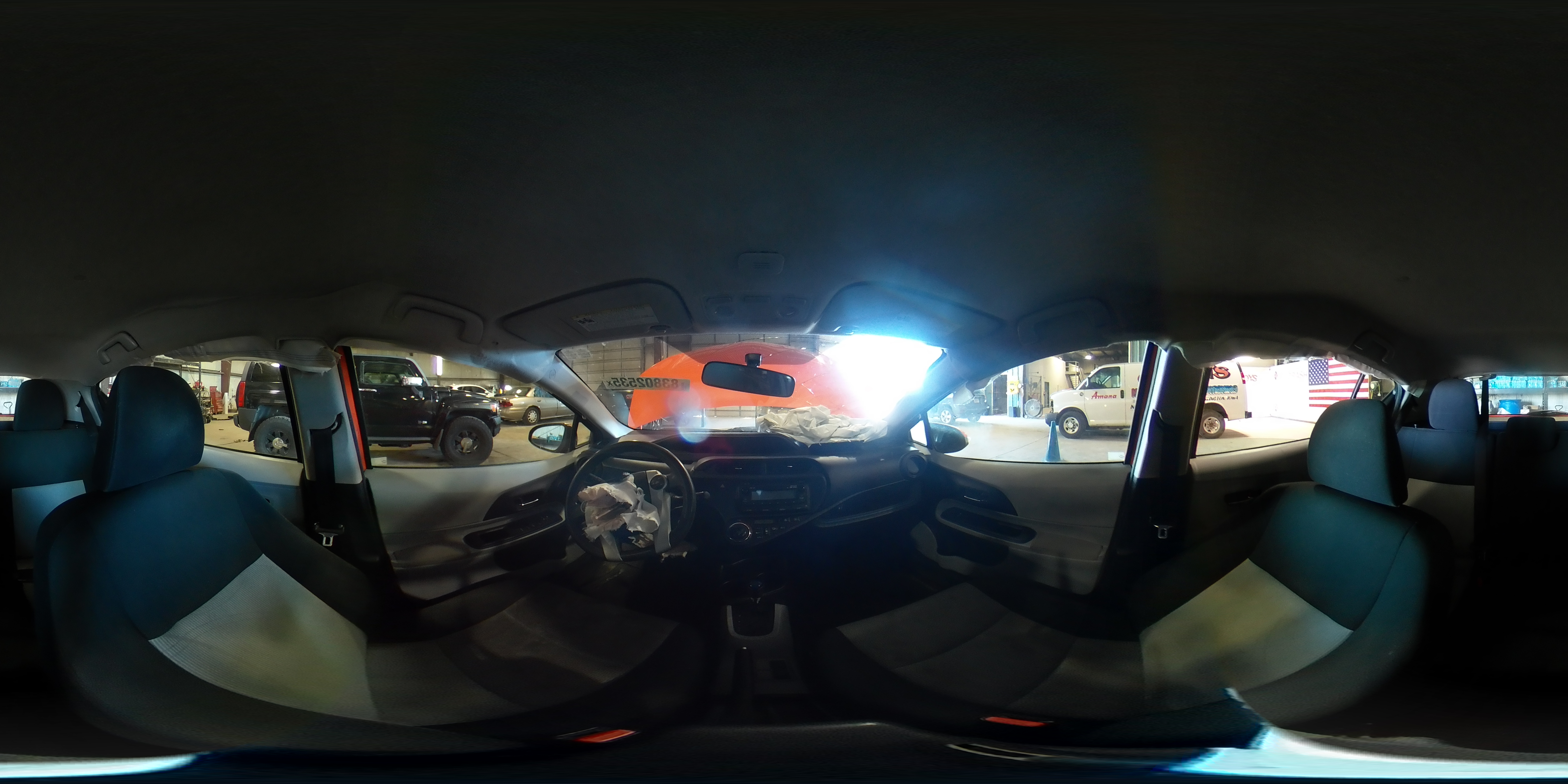 2013 Toyota Prius C VIN: JTDKDTB32D1055068 Lot: 83802535