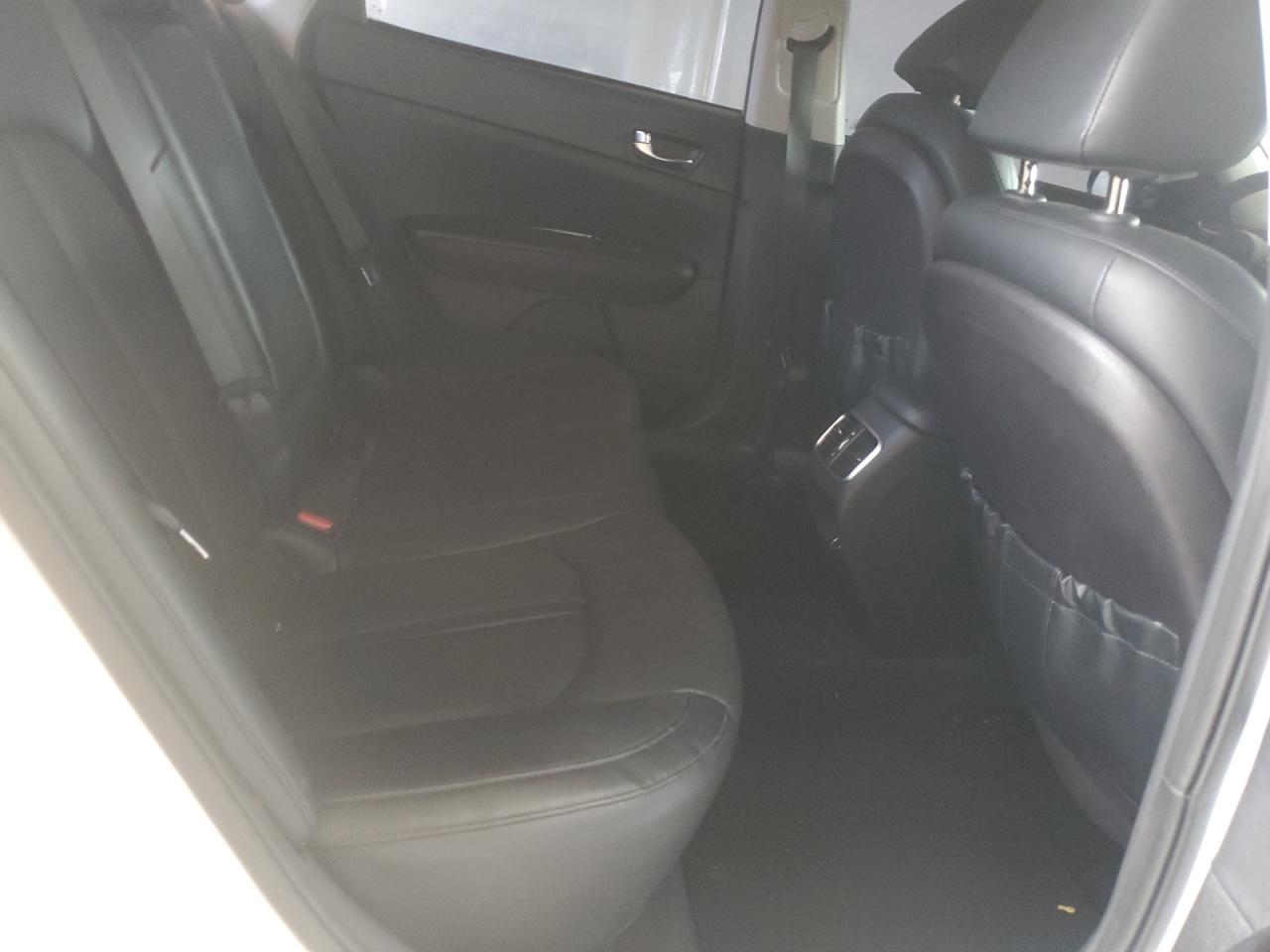 2016 Kia Optima Ex VIN: 5XXGU4L34GG032331 Lot: 71557155